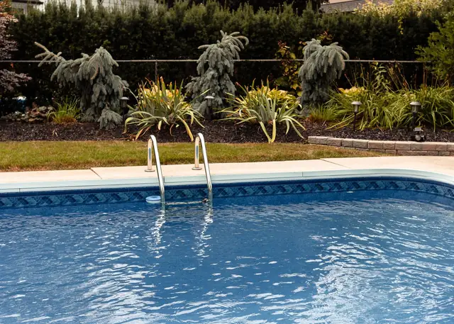 Pool Service website template, Bluewater Pool Co.